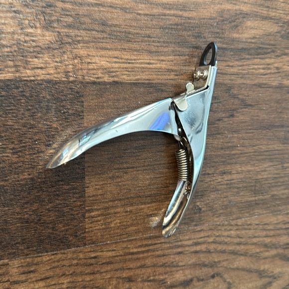 Stainless Nail Trimmer for Cats. - Picture 2 of 3